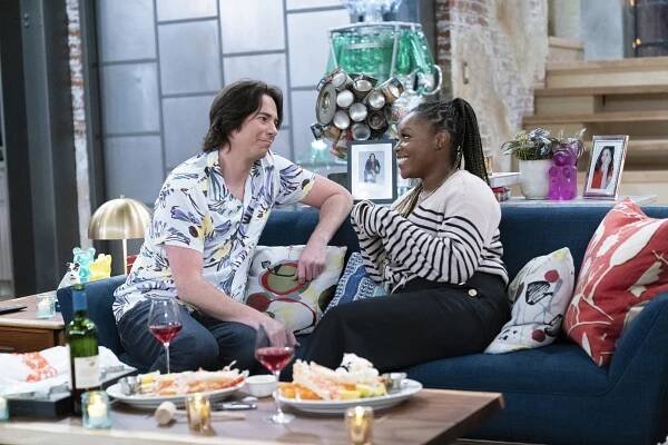 Jerry Trainor, Lyric Lewis - iCarly Revival - iCarly a dívčí výlet - Z filmu