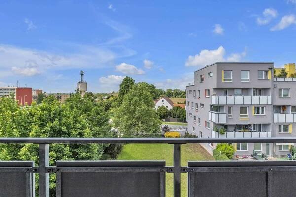 Prodej bytu 2+kk v osobním vlastnictví 45 m², Praha 10 - Uhříněves | Reality RE/MAX