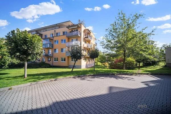 Hakenova, Praha 9 - Čakovice
