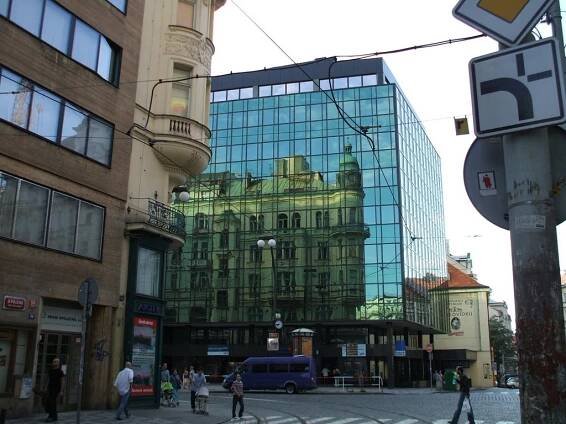 Narodni a Spalena, Praha