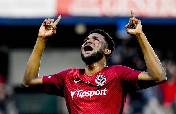 Sparta i díky Tettehově hattricku rozstřílela Jihlavu, Slavia nečekaně padla s Ústím