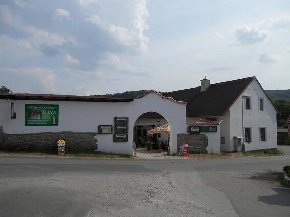Restaurace a penzion U Lva, Karlštejn, Česko