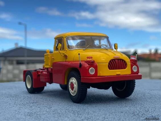 Model auta Tatra T138 NT