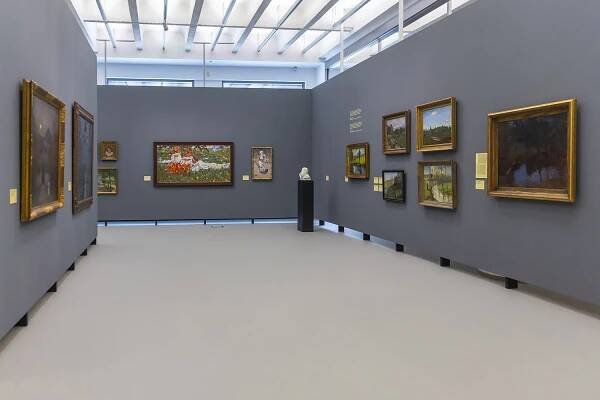 Krajská galerie ve Zlíně otevírá novou expozici výtvarného umění, architektury i designu - Zkola