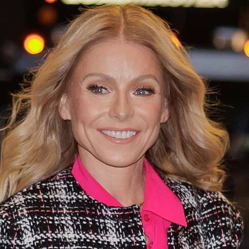 Kelly Ripa's palatial bathroom at $27million townhouse could rival a five star hotel