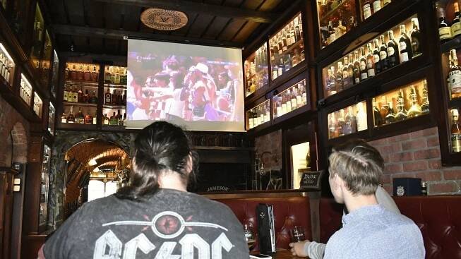 Olomoucký pub zaplní Skotové. My budeme fandit Česku, ujišťuje majitel