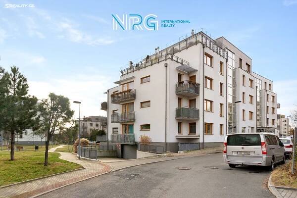 Prodej bytu 3+kk 90 m², Univerzitní, Praha 10 - Malešice