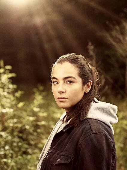 Tara Chamblerová (Alanna Mastersonová)