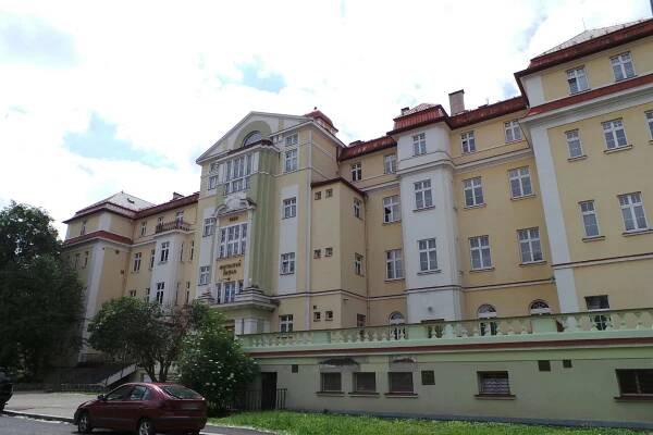 Hotelová škola Mariánské Lázně foto 1