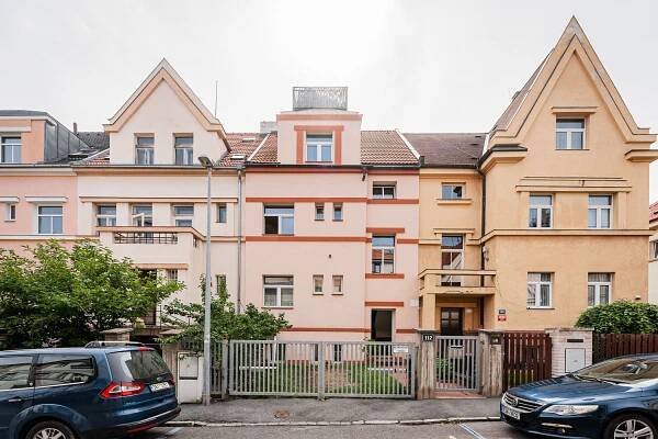 Pronájem Byt 2+1, Nad Šárkou, Praha 6 - Dejvice