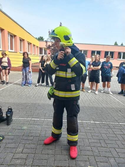 Ochrana člověka za mimořádných událostí - Základní škola Aléská, Bílina