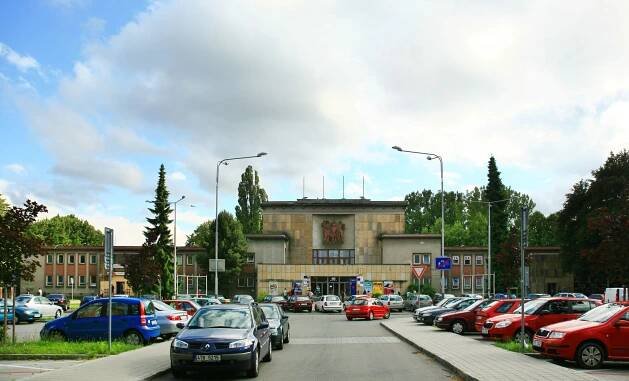 Dům kultury v Ostravě byl chloubou socialistického realismu. Chátral, dnes znovu září