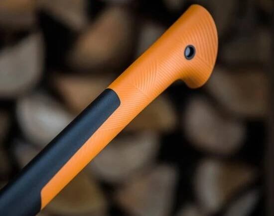 Fiskars X21 + univerzální nůž