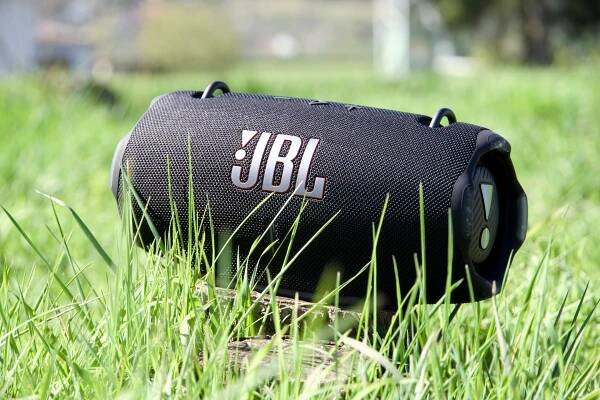 Víkendová akce na JBL sráží ceny sluchátek a repráků až o 25 %