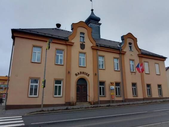 Fotogalerie • Chodová Planá - úřad městyse (Verwaltungsbüro) • Mapy.com