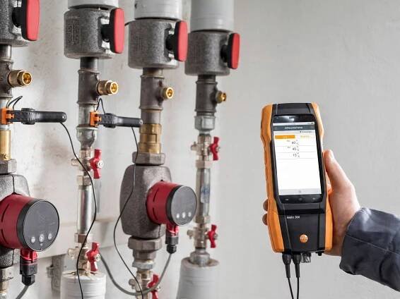 Analyzátor spalin testo 300 bez tiskárny Váha výrobku včetně jednotkového obalu 2.7 kg