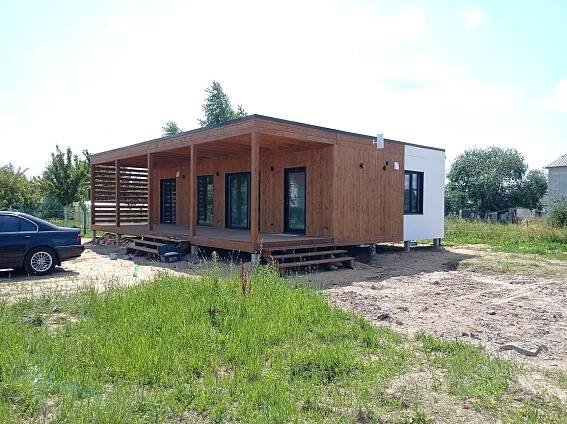 Mobilní dům o 4 modulech - 64 m2