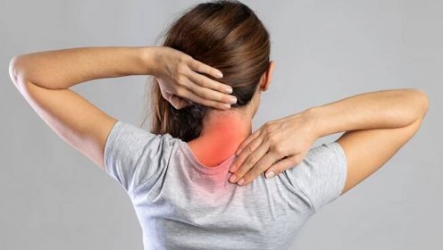 ŽENA-IN - Jak uvolnit svaly krční páteře? Trenérka radí účinné cviky, které zvládnete v pohodě doma