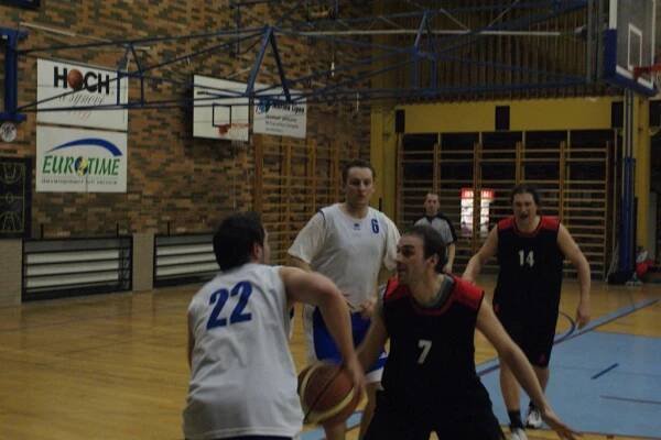 Basketbal Týn nad Vltavou » Blog Archive » Sezóna 2010-2011 - OFICIÁLNÍ STRÁNKY BASKETBALOVÉHO KLUBU V TÝNĚ NAD VLTAVOU 