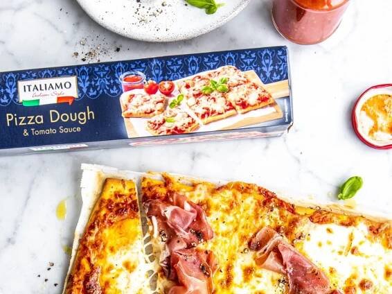 Prosciutto pizza and Italamo pizza dough.