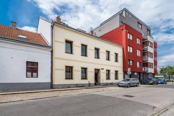 Prodej bytu 3+kk 56 m², Na Dvorcích, Praha, Praha