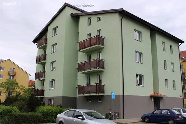 Pronájem bytu 2+1 61 m², Loucká, České Budějovice - České Budějovice 2