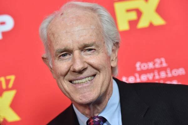 Mike Farrell Net Worth