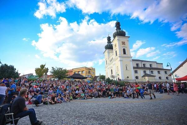 Čechomor přijel zahrát do Bystřice nad Pernštejnem | Vysočina-news.cz