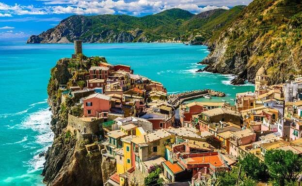 Italský poklad rozesetý po skaliscích, to je barevné Cinque Terre | Delfín Travel