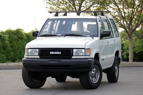 1994 Isuzu Trooper S - Prestige Motors - Car Dealership in Sacramento, CA