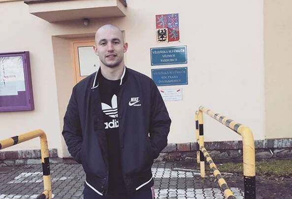 Hiphopová scéna může jásat, z vězení se do Brna vrací provokatér a rebel Michajlov. S novým labelem 1312 Records ohlásil tour