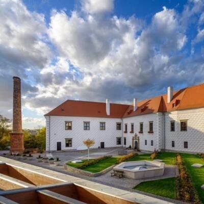 Hotel Zámek Valeč, Valeč u Hrotovic | TicketLIVE - Naživo je to nejlepší 