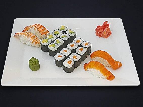 KungFood SUSHI | Wolt | Delivery | Olomouc