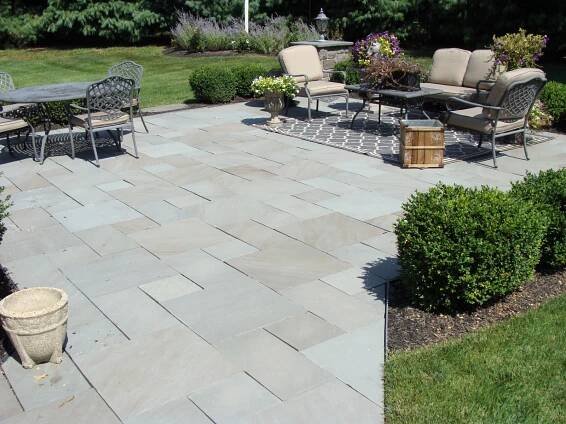 Bluestone Patio with Cultured Stone Piers in Southampton, NJ