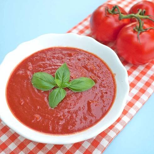 Italská rajčatová omáčka k těstovinám