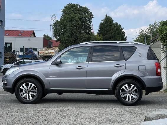 SsangYong Rexton RX200 e-XDi 7MÍST 4x4 AUTOMAT