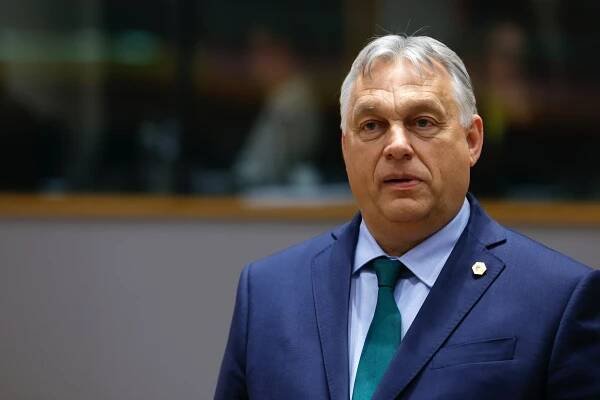 ORBÁN VYSVETLIL SVOJU NÁVŠTEVU MOSKVY, VIDÍ ŠANCU NA PRÍMERIE