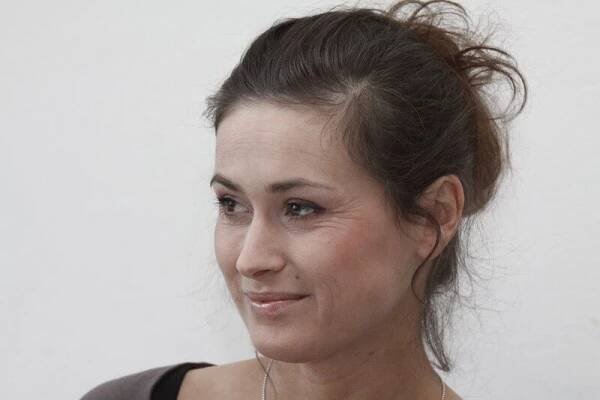 Foto: Lucie Štěpánková na tiskové konferenci k Cenám Thálie