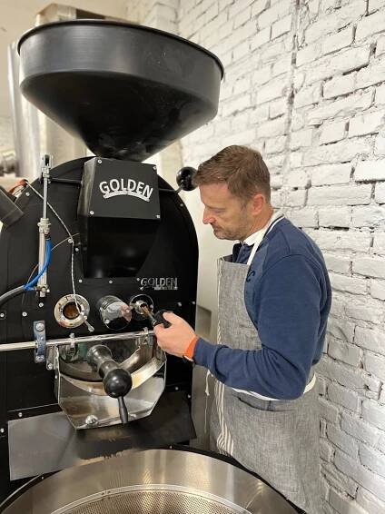 Zážitková prodejna káv a čajů Kopi Luwak: Objevte svět výběrové kávy v srdci Brna – BRNO Today – Zajímavosti ze štatlu!