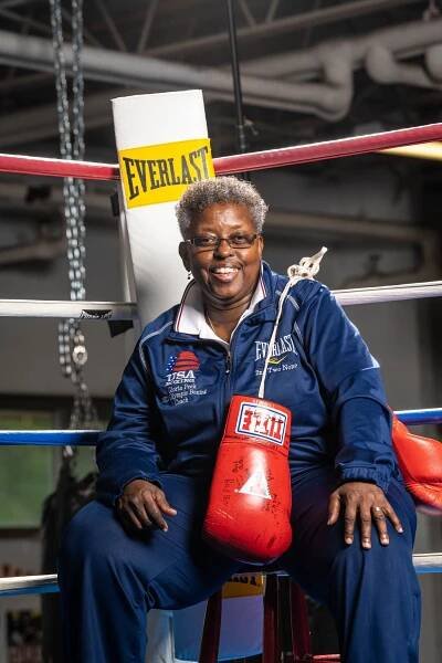 Coach Gloria Thornton - Messina Martinez Photography