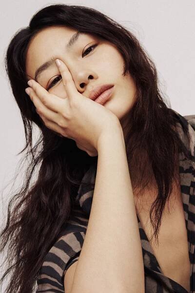 Hoyeon Jung on Korea’s Next Top Model, skydiving and her no-limit approach to life | models.com MDX