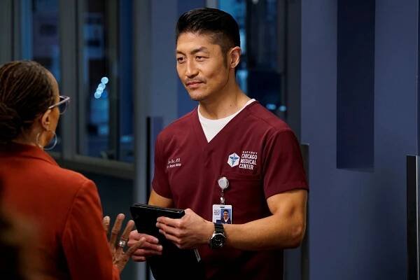 Nemocnice Chicago Med - Hledám odpuštění, ne svolení - Z filmu - Brian Tee