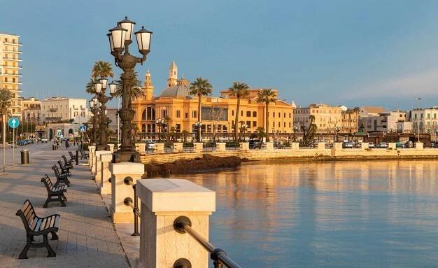 Almería, Španělsko – dovolená, počasí, letenky - Vcestovani.cz