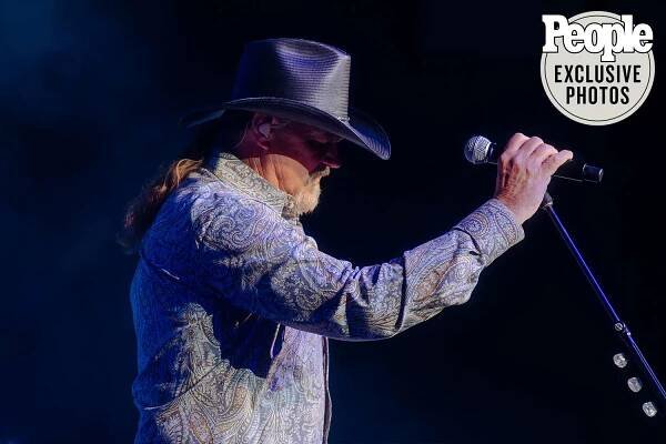 trace adkins