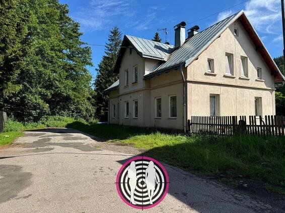 Prodej byty 1+kk, 28 m2 - Trutnov - Horní Staré Město | Reality.iDNES.cz 