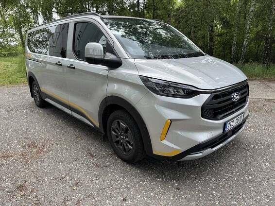 Ford Transit Custom Trail 4x4 - Novyrent.cz