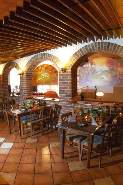 Restaurace, Penzion Bily Beranek in Kadaň