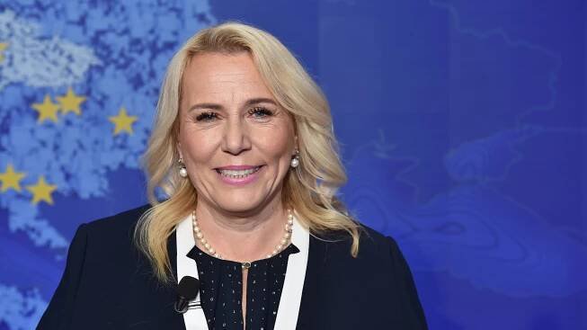 Klára Dostálová - Naše Evropa (4/9)