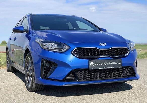 Kia CEED SW GT-Line 1.4 T-GDi 103 kW/Aut/7.2021/Záruka 7 let - Výběrová auta
