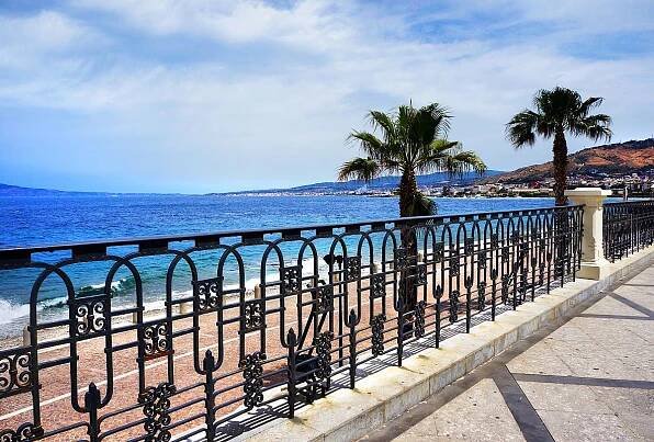 Reggio di Calabria, pohled na moře z promenády